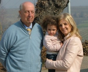 Aldo ed Elisabetta Bertelli con la piccola Isabel