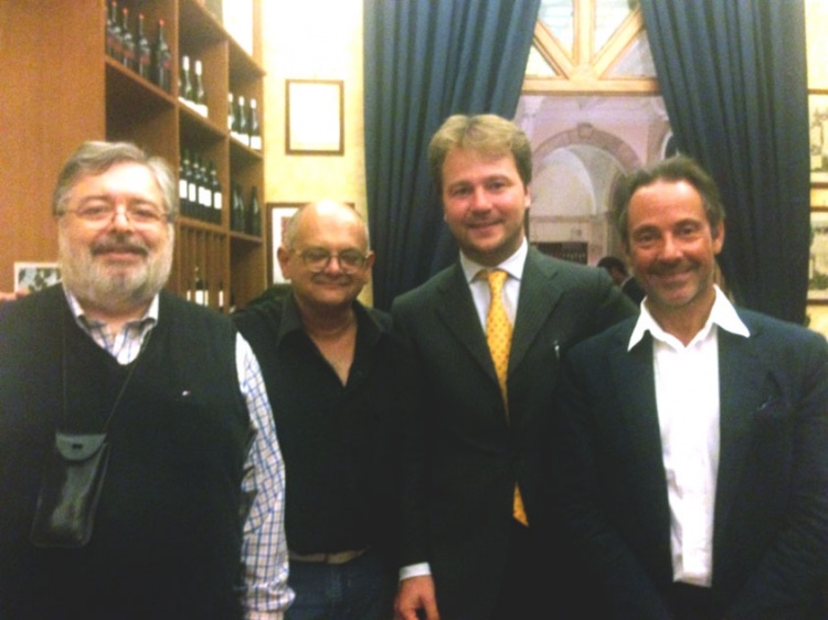 Da sinistra Daniele Cernilli, Fabio Turchetti, Alessandro Torcoli e Luca Sanjust, presidente del Consorzio