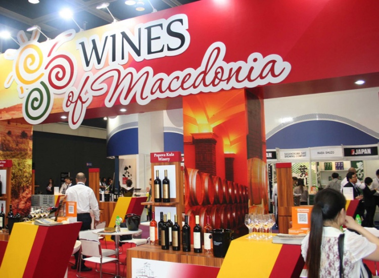 Lo stand dei vini della Macedonia