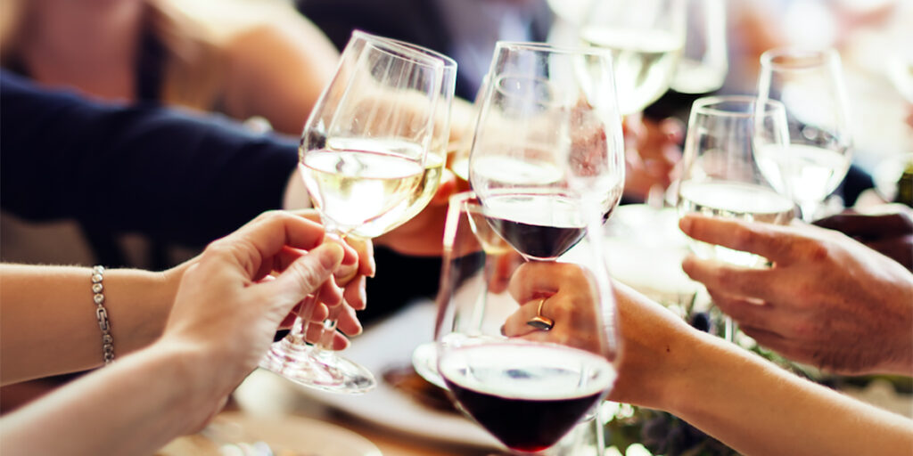 I trend del bere: dall’acqua al piccolo e bello