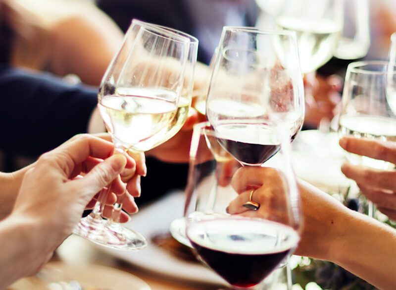 I trend del bere: dall’acqua al piccolo e bello