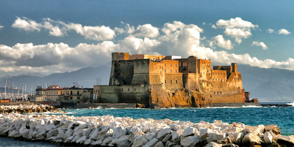 Dove cenare a Napoli. Le nuove mete gastronomiche.