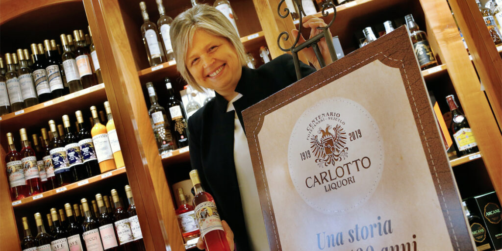 Solo rose bulgare per il Rosolio Carlotto
