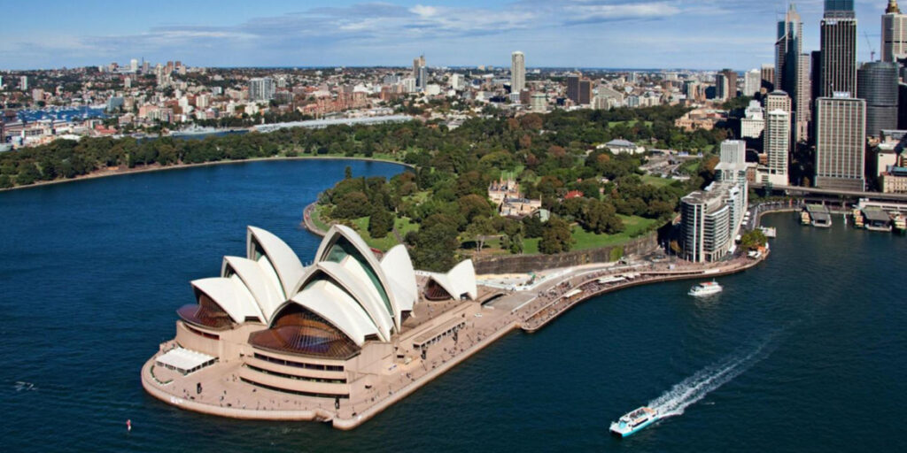 Asia e Australia: nuove frontiere del vino italiano
