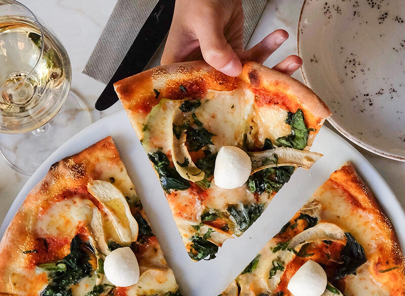 Pizza e vino? Matrimonio felice