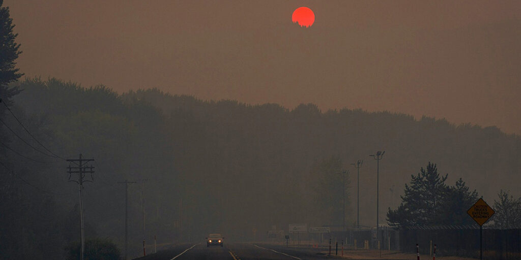 Incendi nella West Coast, bruciano Oregon e Washington