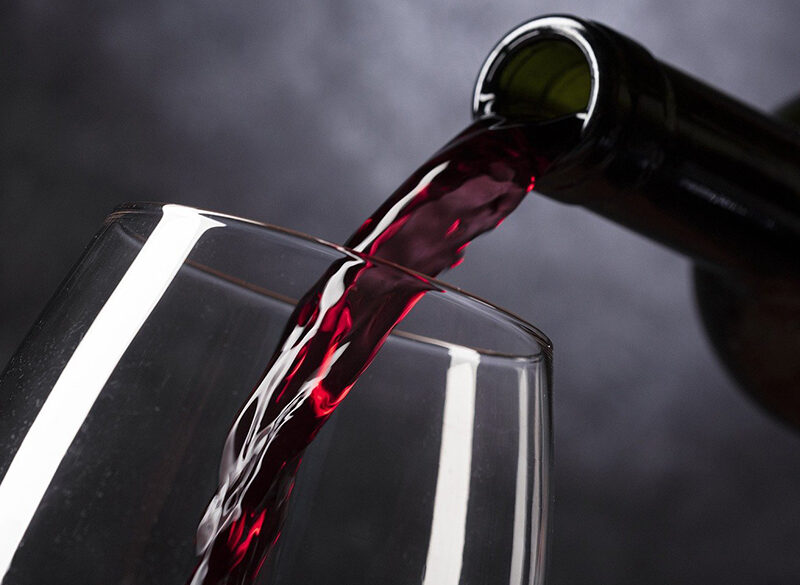 Due misteriose molecole nel vino. Uno studio italiano