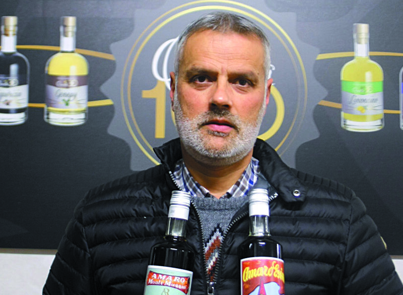 Distilleria Radaelli: Esino,  l’Amaro del parroco