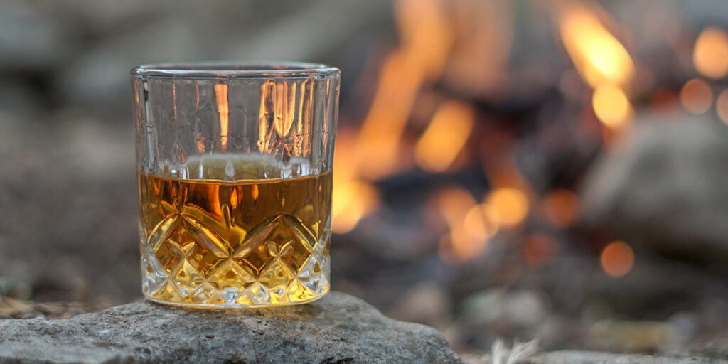 Sospesi i dazi Ue sul whisky Usa