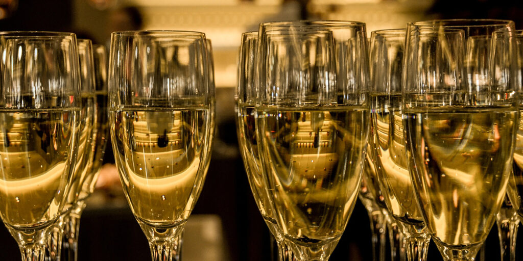 L’esercito delle bollicine italiane (Prosecco Doc über alles). I dati 2020 dell’Uiv