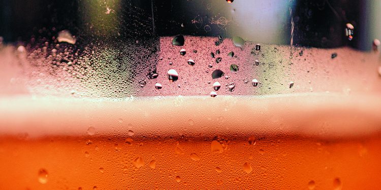 Acqua nella birra: è la fonte di  successo o rovina