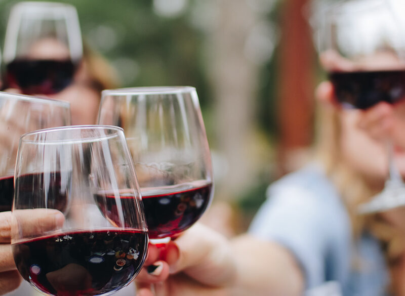 Vini rossi per l’estate: 5 novità (+ 1 rosato) da provare