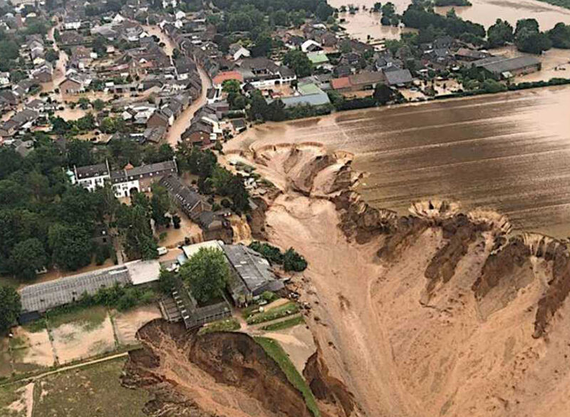 Un aiuto per affrontare la catastrofe dell’Ahr in Germania