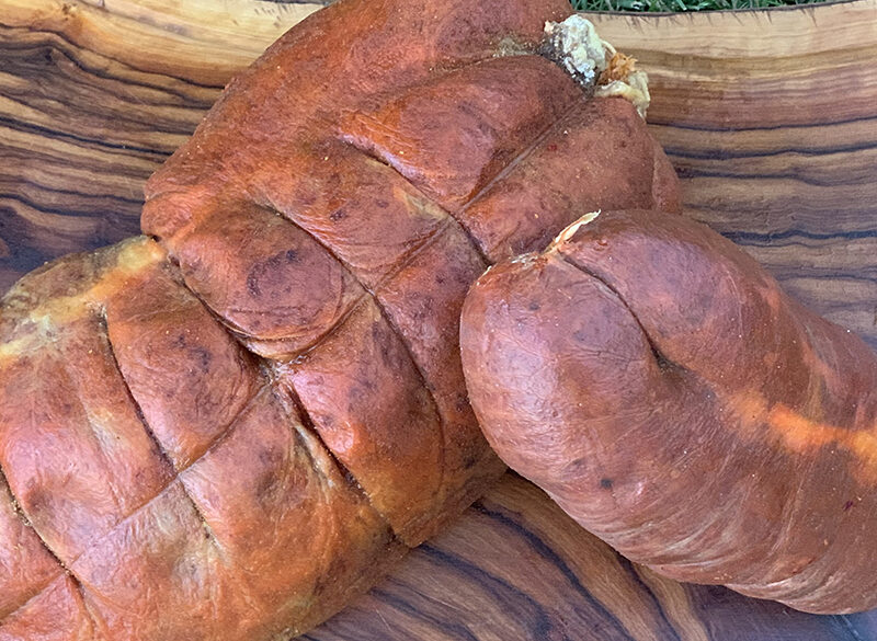 Salumi d’Italia: l’inconfondibile piccantezza della ‘nduja
