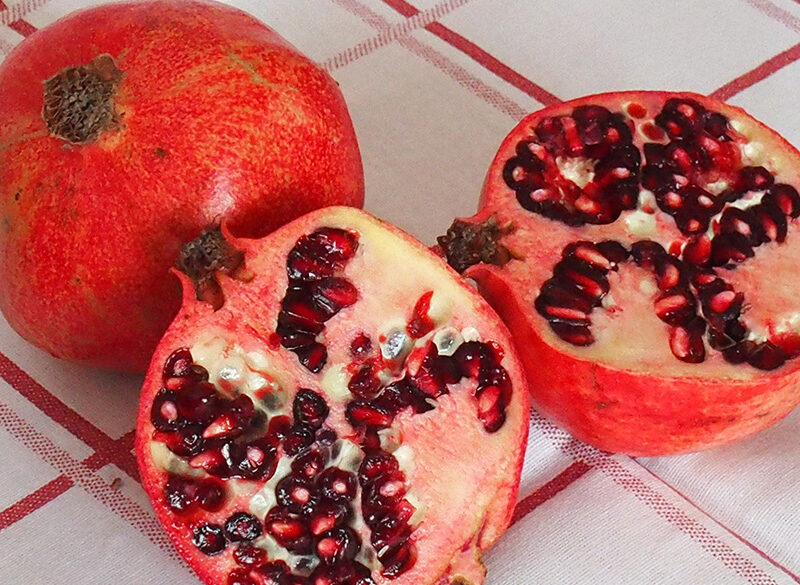 I dolci contrasti della melagrana. Tre ricette d’autore