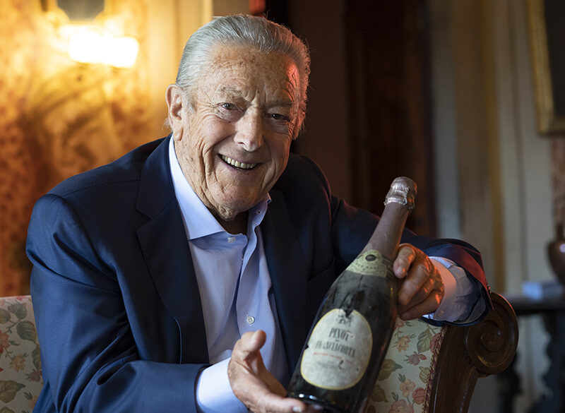 Guido Berlucchi festeggia Franco Ziliani con una cuvée