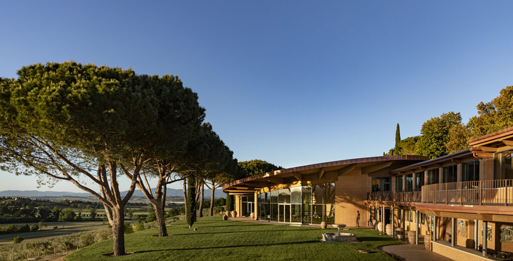 Tenuta Vallocaia, Nobile di Montepulciano a tre voci