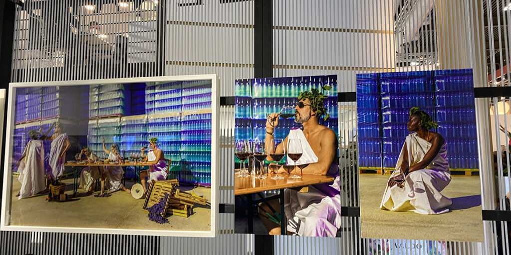 Zenato presenta la mostra fotografica Vino. Oltre il ritratto