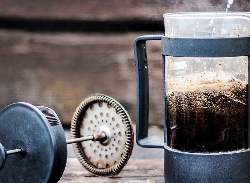 French press, la caffettiera a stantuffo da riscoprire
