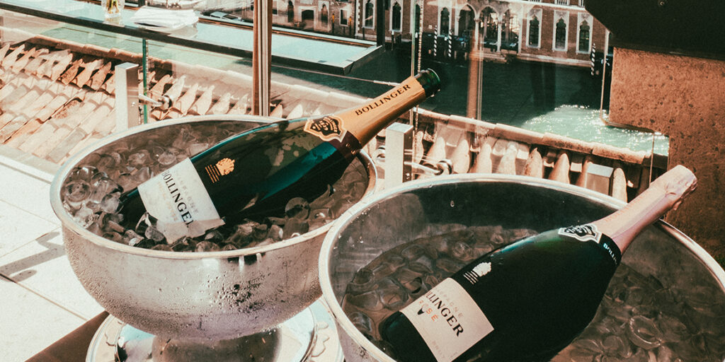Bollinger + Meregalli: 30 anni d’amore celebrati  tra Venezia e Merano