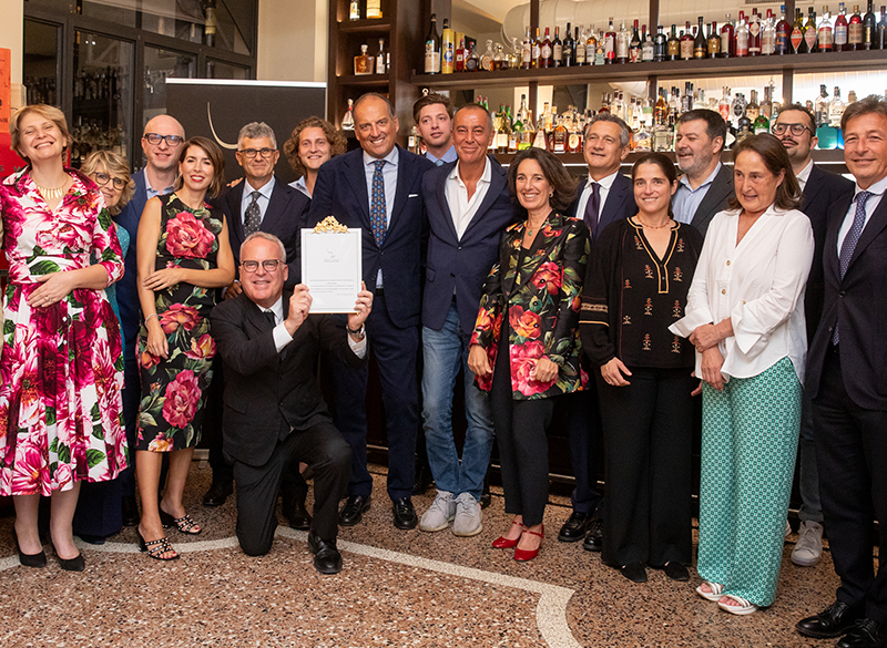 James Suckling «ambasciatore del vino italiano» per l’Istituto Grandi Marchi