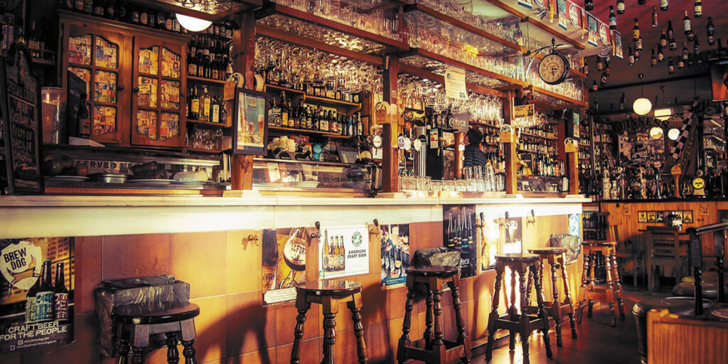 God save the pub! Il fascino del bancone per gli inglesi