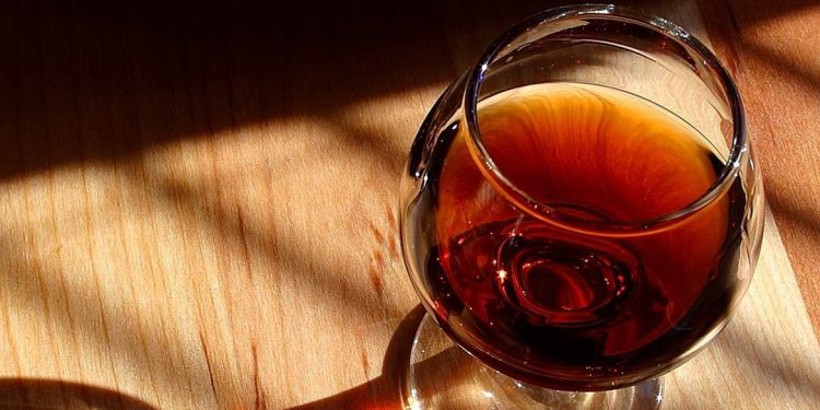 L’indagine antidumping della Cina sui distillati di vino riaccende la diatriba commerciale con l’Ue
