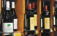 A chi giova indicare il vitigno in etichetta? Una riflessione attraverso i secoli