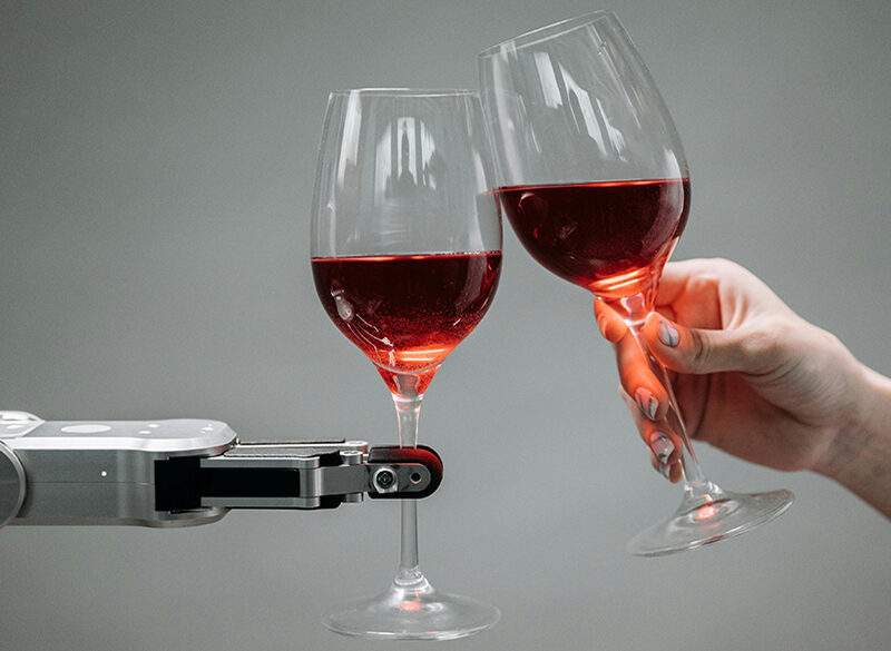 Il vino che sarà:  distribuzione tra IA e rapporto umano secondo Marcello Meregalli