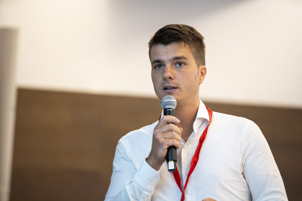 VinoVip Cortina Cabernet vs Cabernet