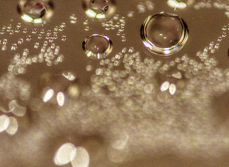 Prosecco in crescita e Champagne sotto pressione: nuovo equilibrio delle bollicine