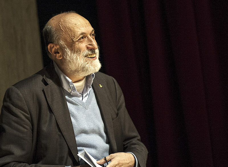 È morto Carlo Petrini, il pensatore che ha fatto del cibo un atto politico e culturale