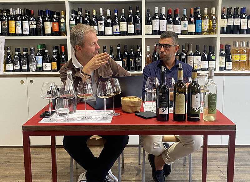 Vermentino e Cannonau: all’Enoluogo l’anima autoctona sarda di Surrau